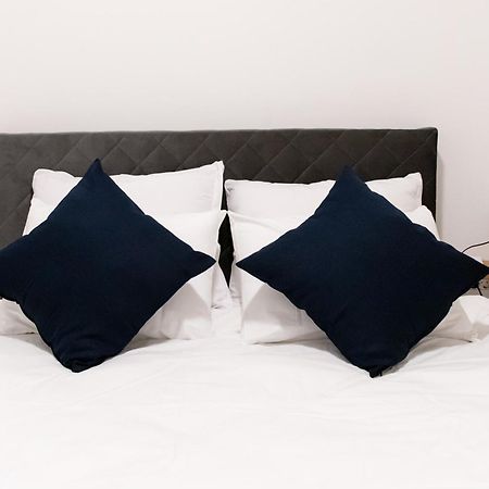 Oliver Street Apartment Vipava Luaran gambar