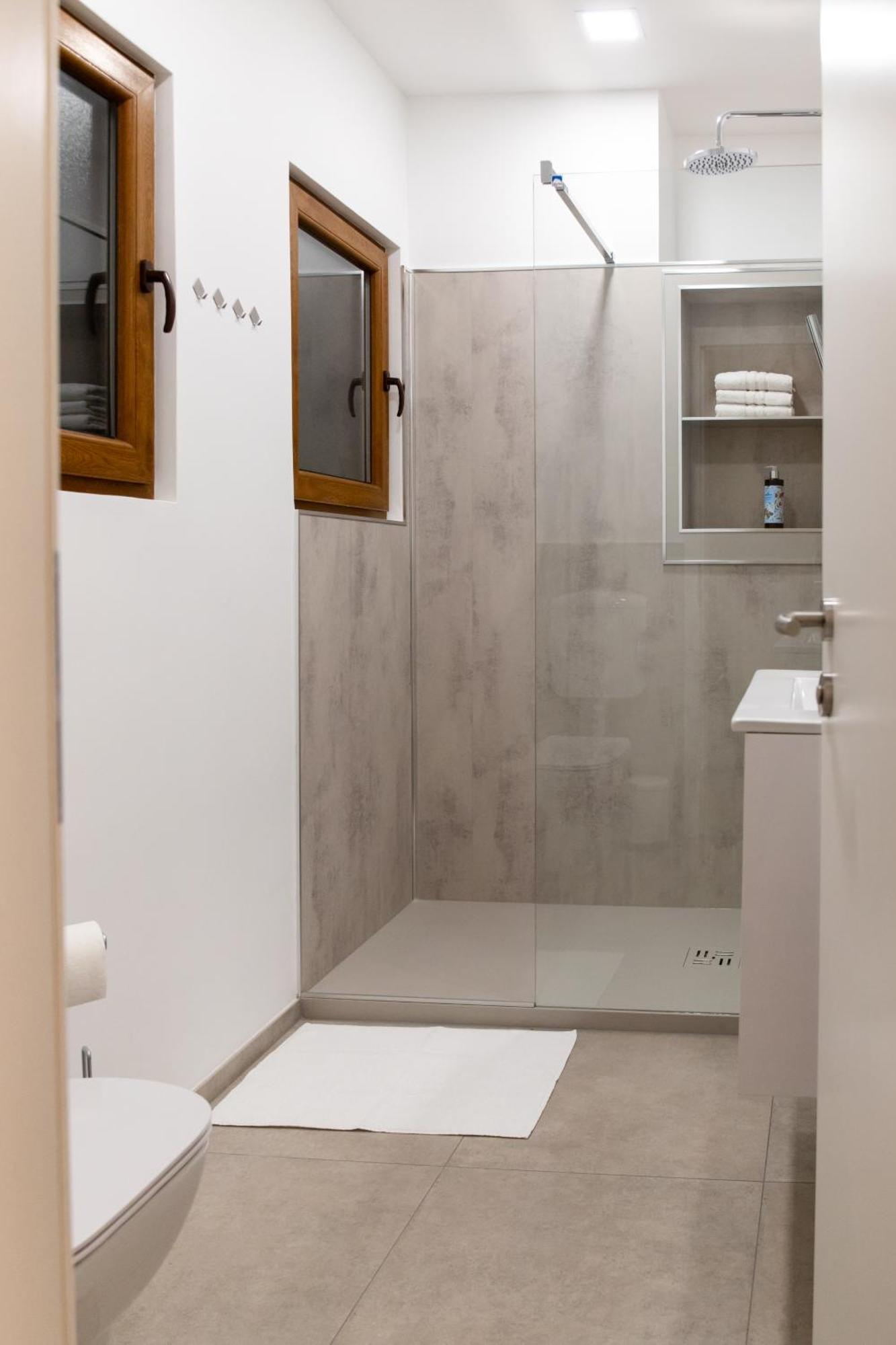 Oliver Street Apartment Vipava Luaran gambar