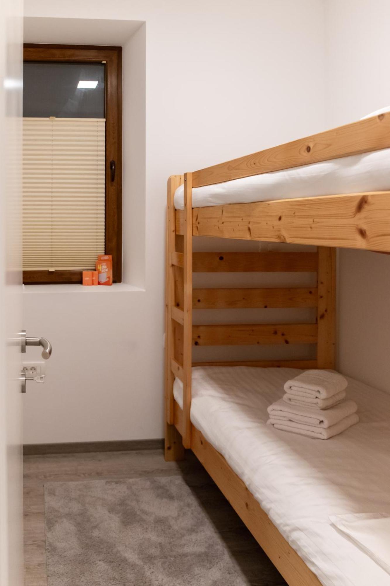 Oliver Street Apartment Vipava Luaran gambar
